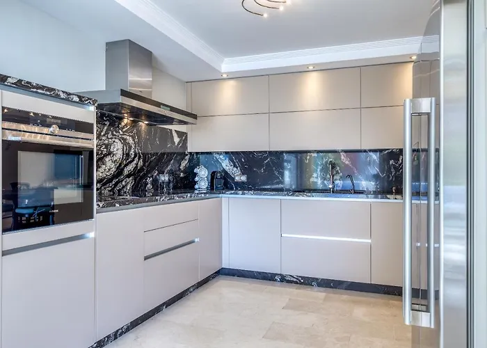 Hanami Puerto Alto Pa 1-1 Estepona